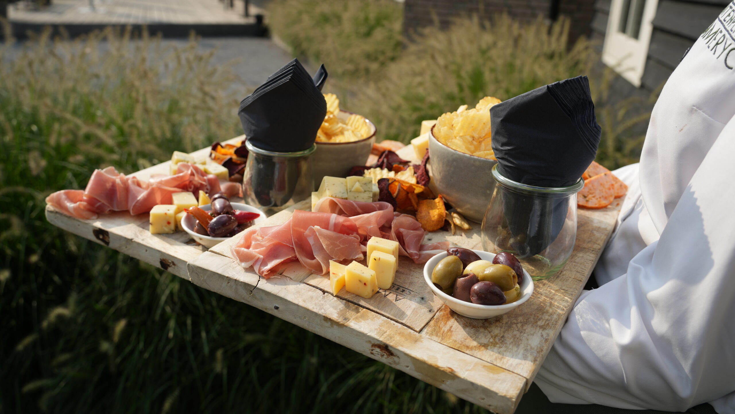 Al het goede van een High Tea... maar dan met een borrel