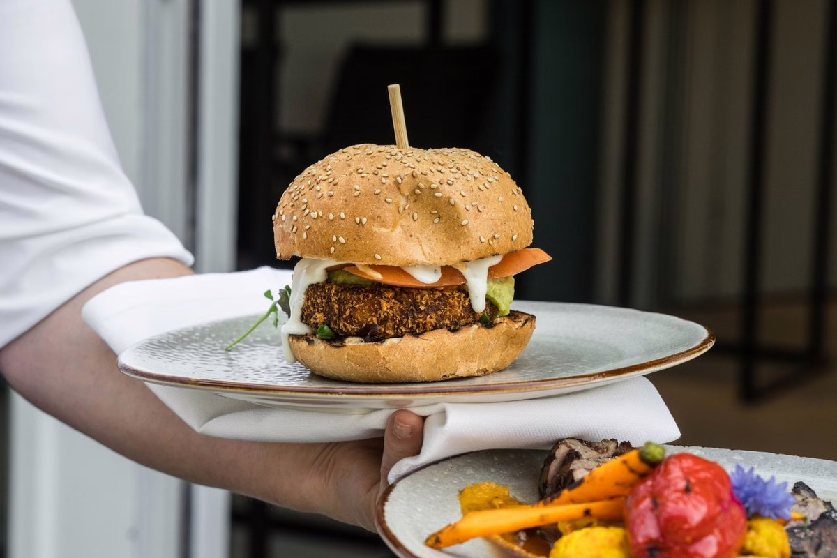 Garnalen burger bij Buitenplaats Kameryck