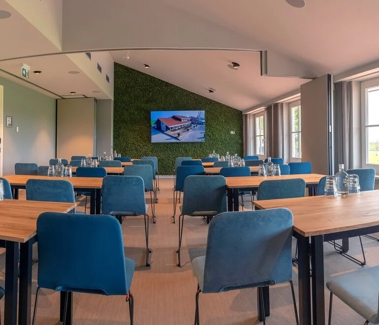 Scroll section image