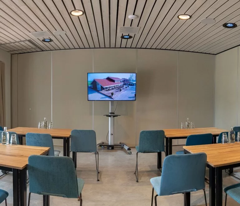 Scroll section image