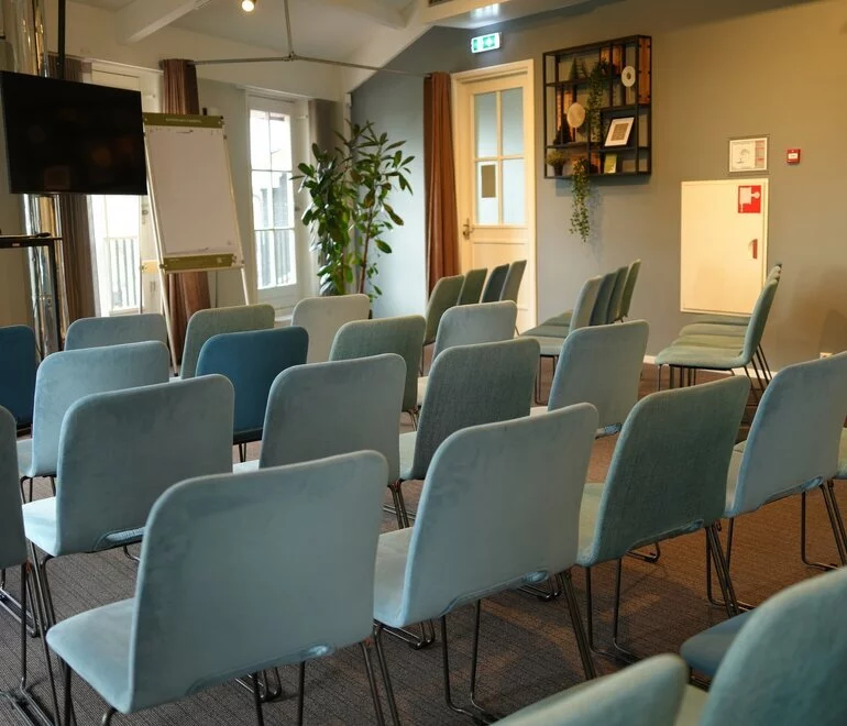 Scroll section image