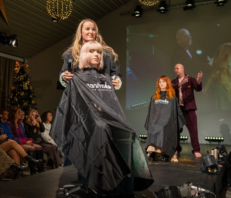 floorfoto-davines165-1.jpg