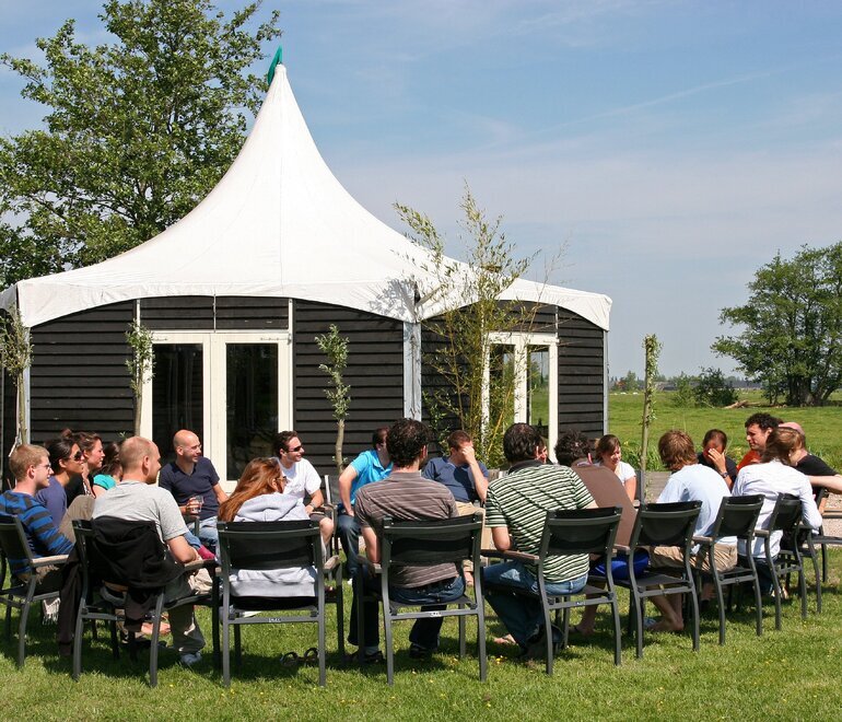 paviljoen-buiten-vergaderen.jpg